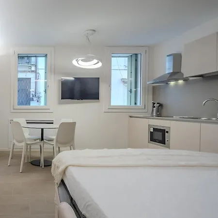 The Cereria Design Flats - Il Ceraiolo Pet Free شقة فيتشنزا